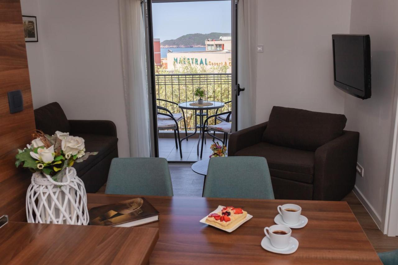 Apartments My Przno Sveti Stefan Dış mekan fotoğraf
