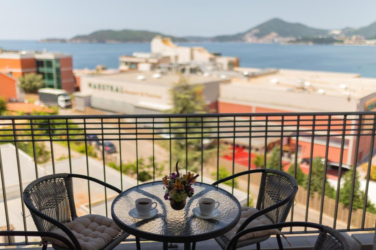 Apartments My Przno Sveti Stefan Dış mekan fotoğraf