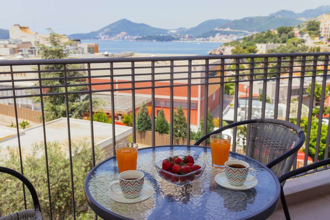 Apartments My Przno Sveti Stefan Dış mekan fotoğraf